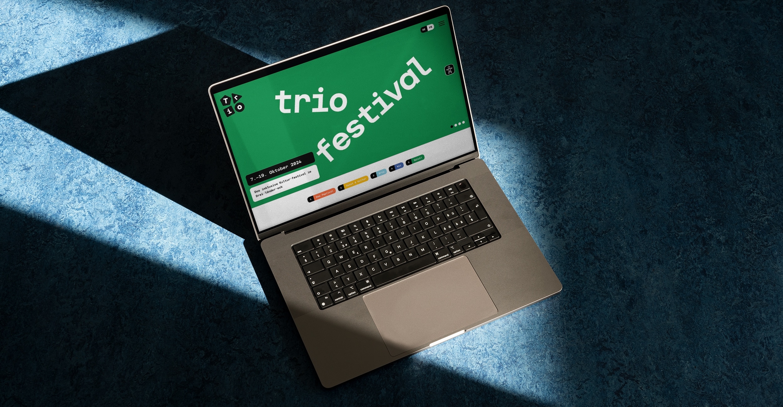 TRIO-Festival Website mit grünem Header und tanzender Typografie